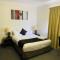 studio ex hotel room city - Adelaide