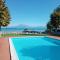 Casa Lugana 19 - monolocale con piscina direttamente a lago
