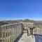 Escondido Hilltop Home with Deck and Views! - 埃斯孔迪多