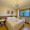 Apartamento Bosque de Viena 2 dorm 8 pessoas by Achei Gramado - غرامادو
