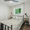 Modern Gatsby 2b15b Caldwell Near Golf Course!