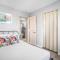 Unit 3 European style King size bed Stockton College - Атлантик-Сіті