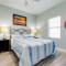 Laketown Wharf! Sleeps 9 - Resort Beach Condo, Stunning Ocean Views! by Dolce Vita Getaways PCB