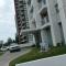 Summer Tower 102