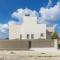 3 Bedroom Villa with Stunning Sea View & Private Parking