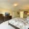 This amazing 6 Bedroom property with a lake view villa