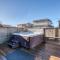 The Salty Salmon - Meredith Lodging - روكواي بيتش