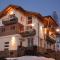 DOLOMITES B&B - Suites, Apartments and SPA