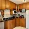 Casa Allegro 3dorm prox Lago Negro by AcheiGramado