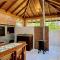 Casa Allegro 3dorm prox Lago Negro by AcheiGramado