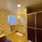 Casa Allegro 3dorm prox Lago Negro by AcheiGramado