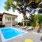 Island Rodos Pool Suites