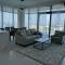 Dar Vacation - Magnificent Palm View White 3BDR Apartment - Dubaj