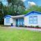 Private Home in Ocala with Fenced Yard, Piano, Central Location, Pets Welcome