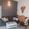 Cosy Petten, Family only