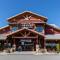 5Bd5B Escape Cabin with 2 HotTubs, Thtr &Game Rm,1mi to the Parkway! 4mi to Dollywood - Spring Deal - Pigeon Forge