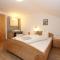 Holiday Home Sonnblick by Interhome