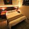 Cozy Manor Guestrooms