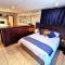 Cozy Manor Guestrooms