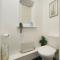 Plantsbrook Place - Luxury 4 bed House + Parking