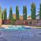 Modesto Home with Deck - 2 Mi to Vintage Faire Mall - موديستو