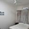 Accra Cozy Retreat with 2 Bedrooms