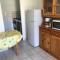 T2 Bord de Mer - 4 Pers - 50m Plage - 150m Commerces - Parking - TV - FR-1-81-228