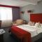 Amigo Hotel