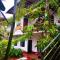 VAGO HOSTEL