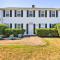 Fantastic Plymouth House with Deck and Ocean Views!