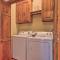 Updated Cabin with 360-Degree Mtn View 1 Mi to Lake - Medicine Park