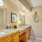 Pet-Friendly Fort Myers Home with Patio and Grill! - North Fort Myers