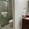 1 bedroom apt with pool in Simpson Bay