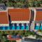 Kozanos Suites with Private Pool - 阿莫迪