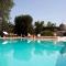 Trullo Smeraldo with exclusive swimming pool