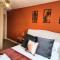 Luxury Station Apartment by Paymán Club