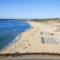 Torre dei Corsari vista mare con terrazza spiaggia sotto casa per 5 persone