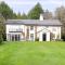 Strathendrick House Magnificent property with Garden - Drymen