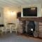 Barley Cottage - 5* Cyfie Farm with log burner and private covered hot tub - Llanfyllin Barley Cottage - 5* Cyfie Farm with log burner and private covered hot tub - Llanfyllin