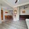 RESIDENCIAL COM CASAS DE 3 DORM