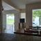 RESIDENCIAL COM CASAS DE 3 DORM - غاروبابا