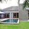 2 Bedroom Villa with Pool & Close to Setangi Beach - Mangsit