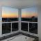 Grandview Getaway, Luxury 4BR, Ocean View, Fire Pit