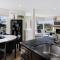Grandview Getaway, Luxury 4BR, Ocean View, Fire Pit
