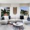 Grandview Getaway, Luxury 4BR, Ocean View, Fire Pit