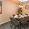 Stylish Duplex 5 min from centre