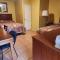 Walnut Forest Motel