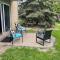 Lg. 2 br Apt. North of Chicago w/ Free Parking - Des Plaines