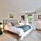 Forest Mountain Escape- Beautiful Mountaintop Escape in Mendon, VT, 20 min to Killington 14 to Pico, home