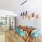 CRlSTALIDA Swim up & free bikes by Casa Paraiso